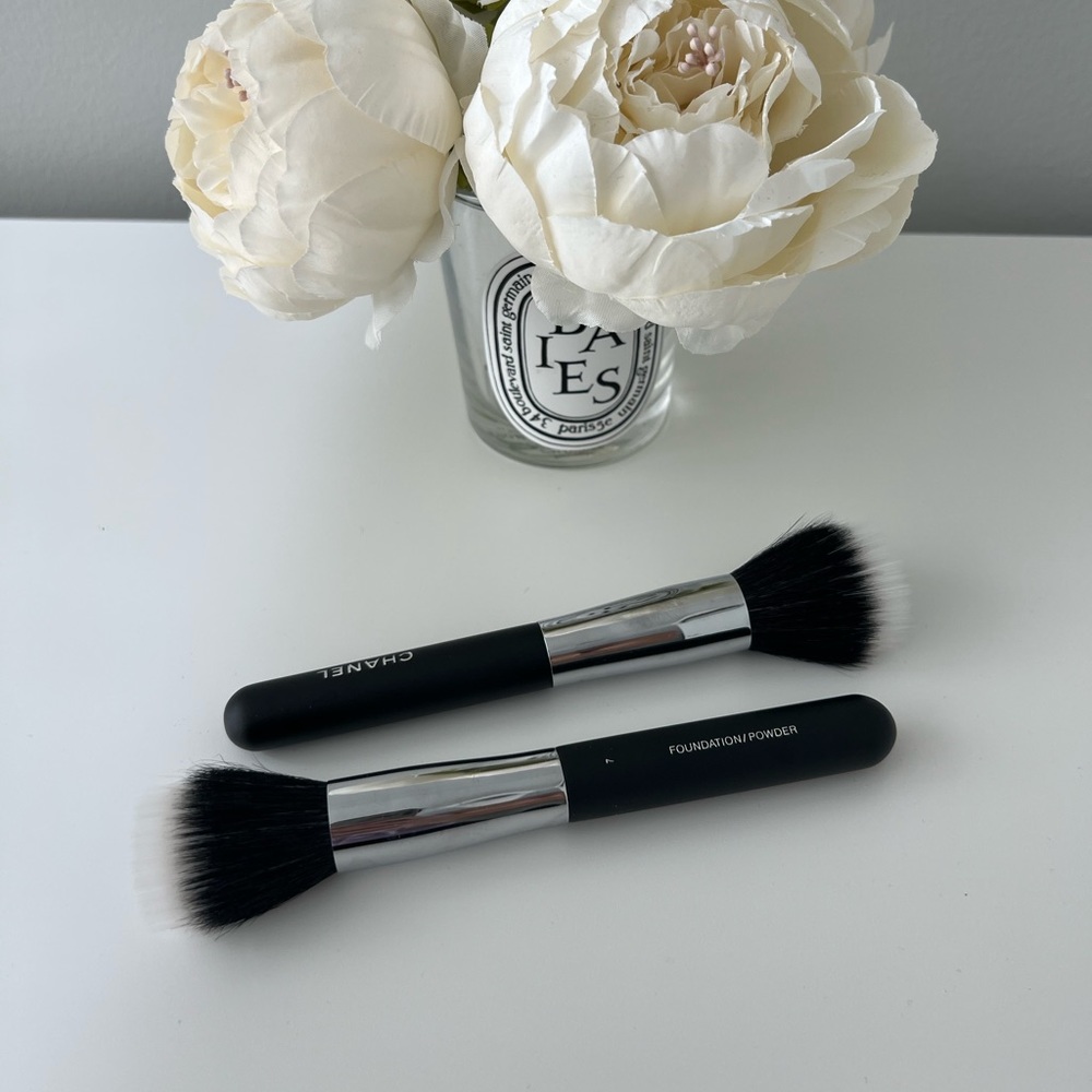2 Chanel FoundationBrush